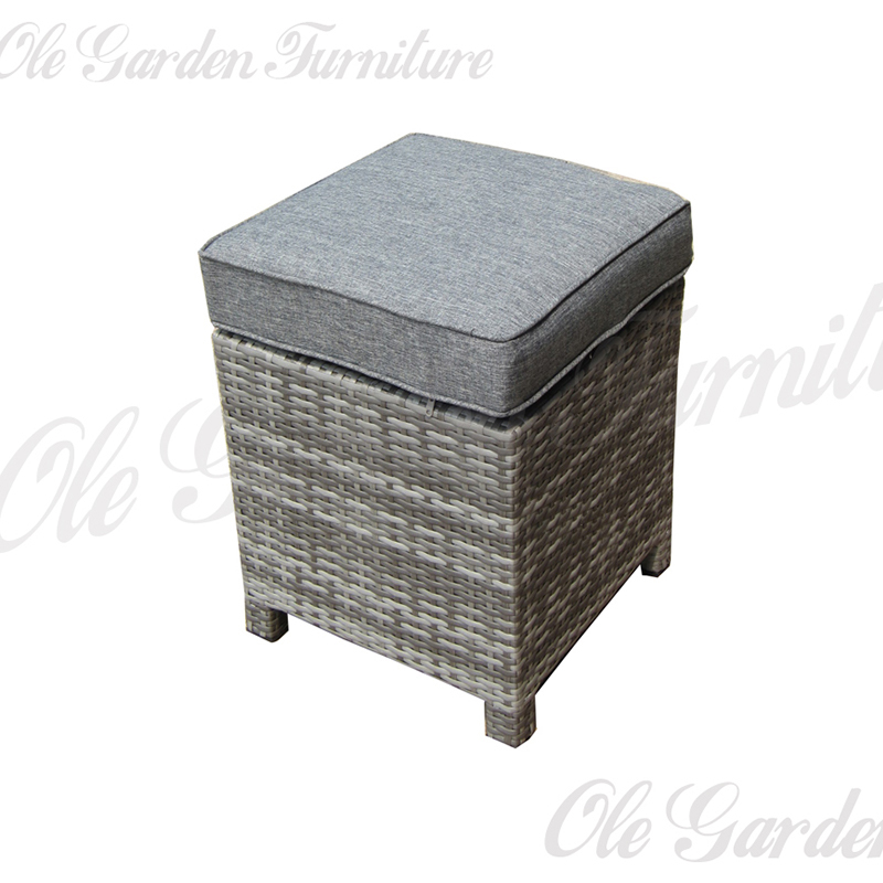 YL-823 小型户外软垫铁脚凳 YL-823 小型户外软垫铁脚凳